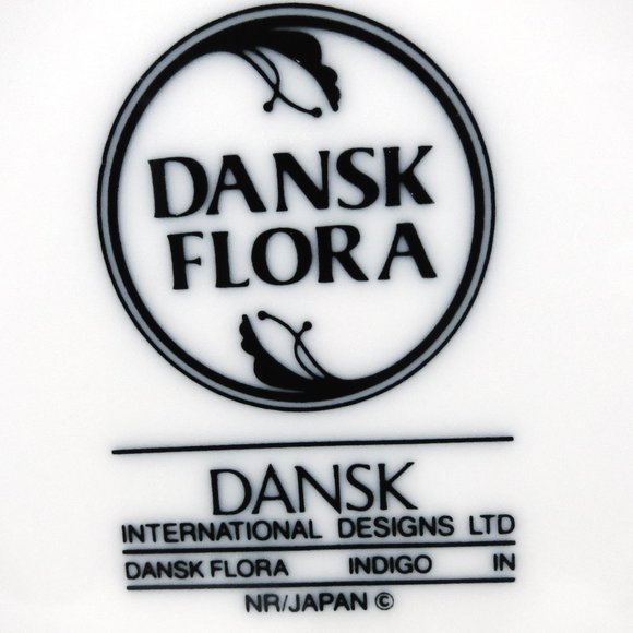 Dansk Flora Bread Butter Plate Indigo White Berries 7.25 inches Porcelain Japan - Picture 3 of 3